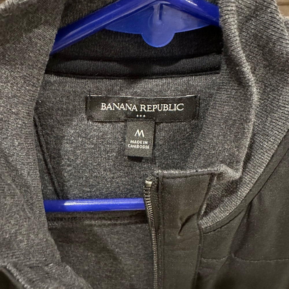 BANANA REPUBLIC - Men’s Quilted Vest Medium - Picture 2 of 3